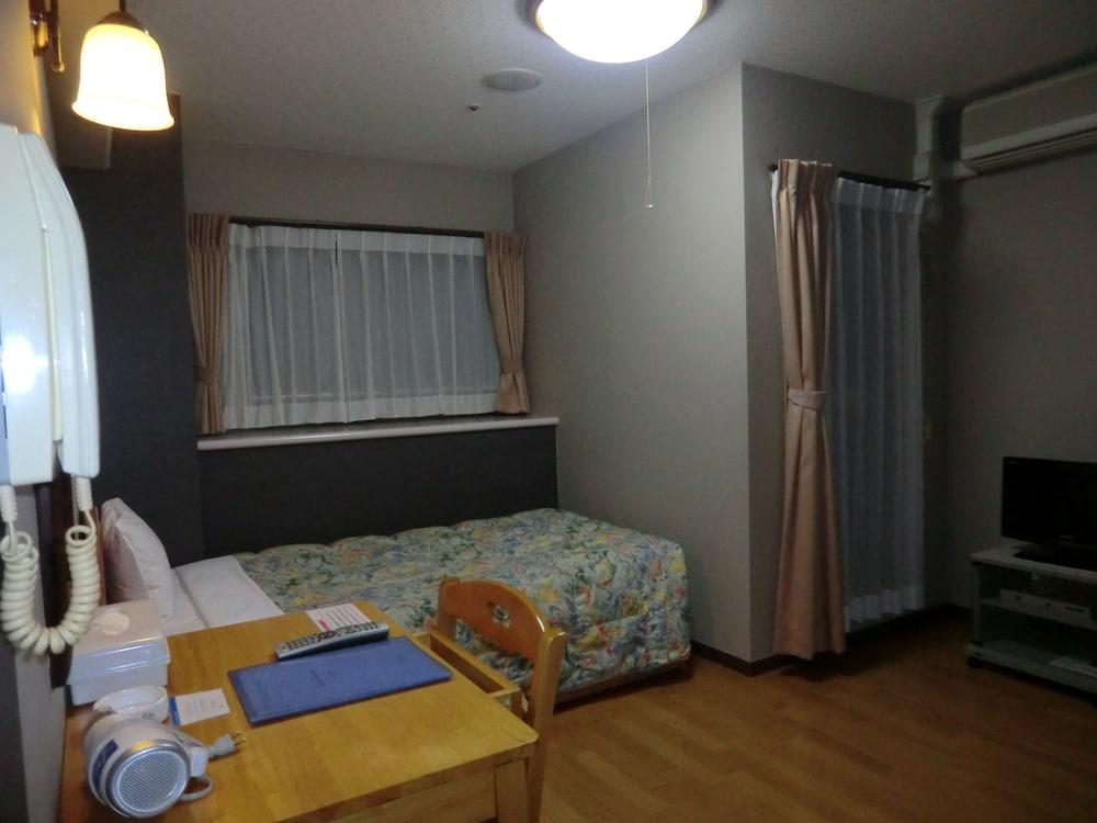 Azu Garden Nippombashi Hotel Osaka Bagian luar foto