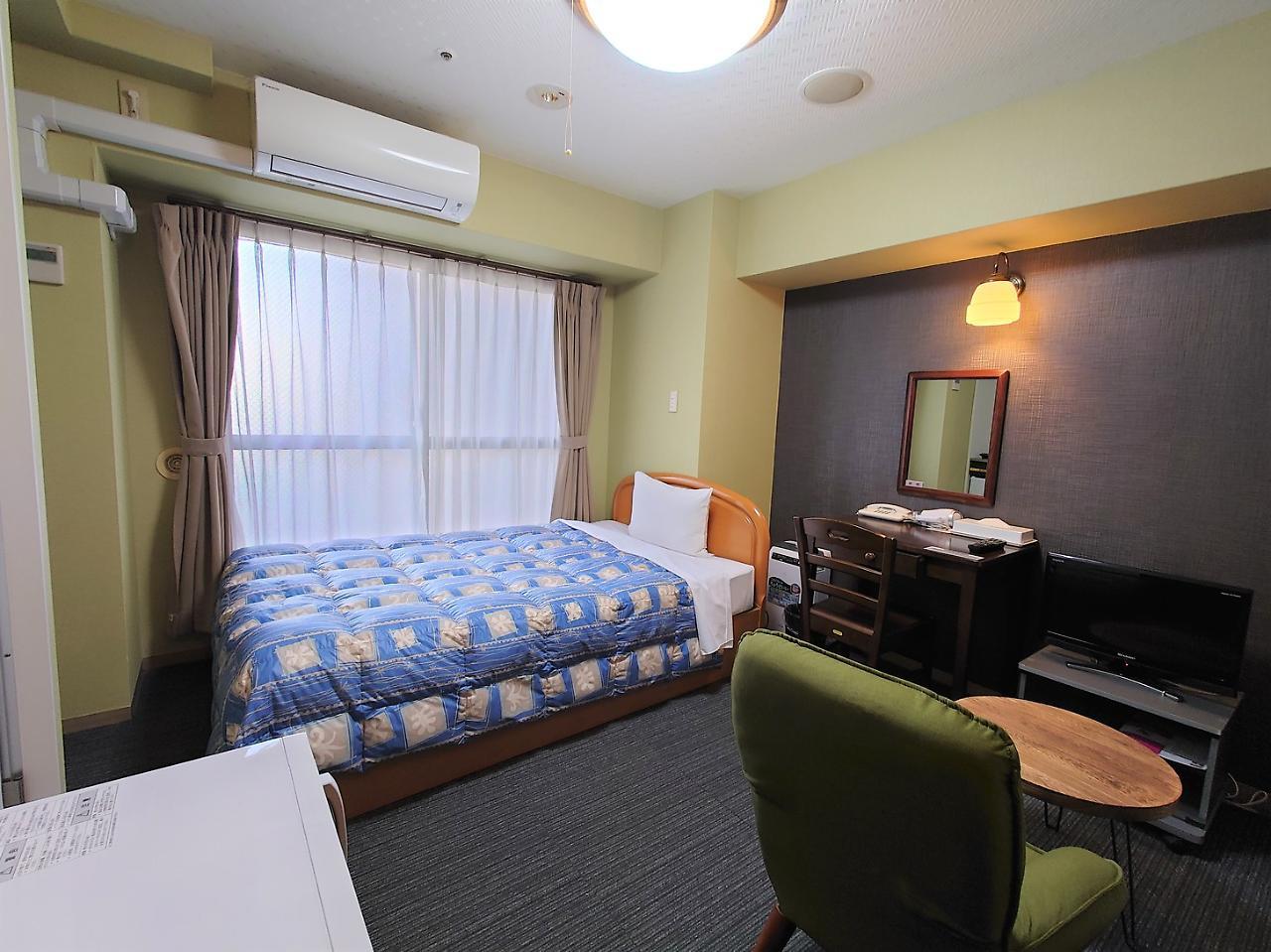 Azu Garden Nippombashi Hotel Osaka Bagian luar foto