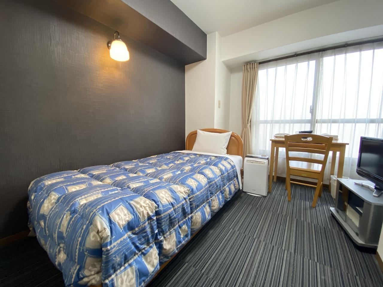 Azu Garden Nippombashi Hotel Osaka Bagian luar foto