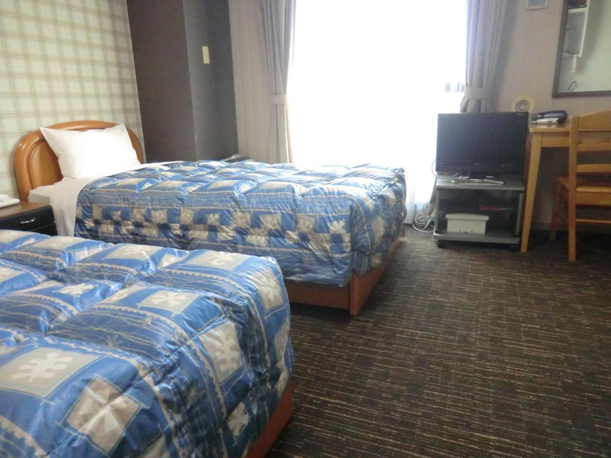 Azu Garden Nippombashi Hotel Osaka Bagian luar foto